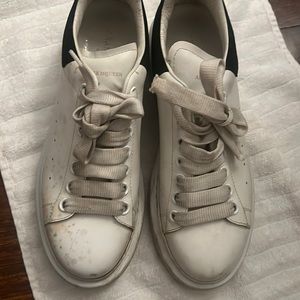 Alexandra McQueen oversized sneakers